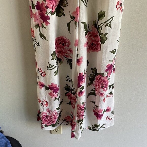 Forever 21 Favlux Women SZ M Ivory Floral Twist Front Top Strappy Jumpsuit NWT - Picture 2 of 10